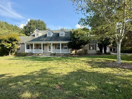 Hartwell, GA 30643 Hart County