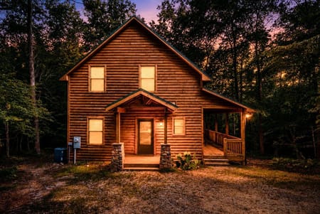 Cleveland, GA 30528 White County