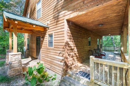 Cleveland, GA 30528 White County