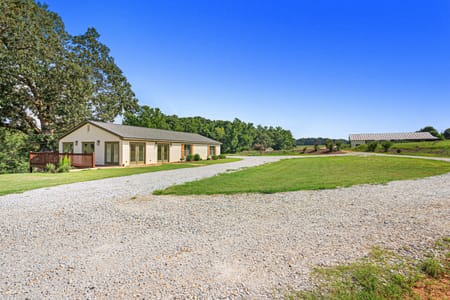 Hartwell, GA 30643 Hart County