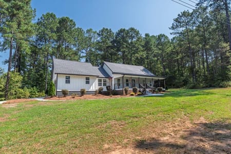 Waleska, GA 30183 Cherokee County