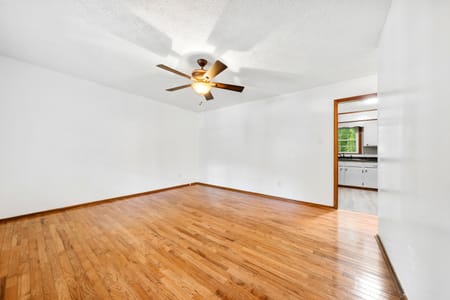 Hartwell, GA 30643 Hart County