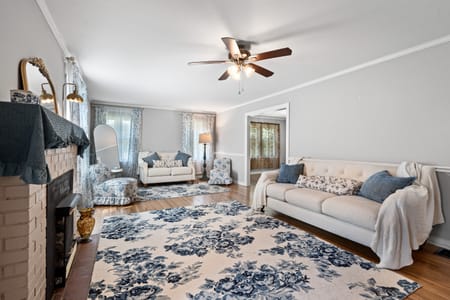 Toccoa, GA 30577 Stephens County