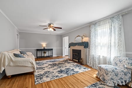 Toccoa, GA 30577 Stephens County