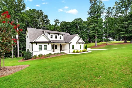 Hoschton, GA 30548 Jackson County