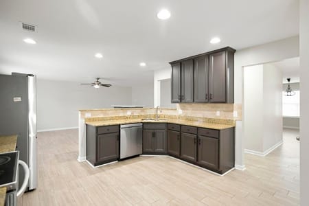 Warner Robins, GA 31088 Houston County