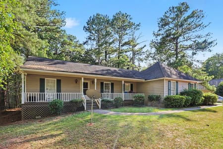 Griffin, GA 30224 Spalding County