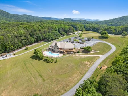 Cleveland, GA 30528 White County