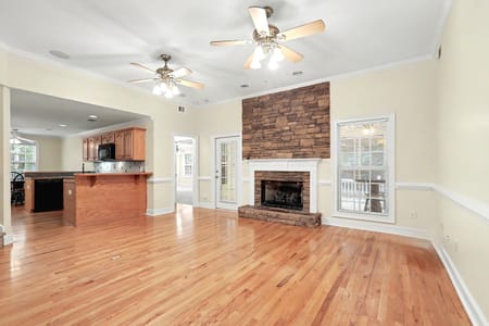 Griffin, GA 30223 Spalding County