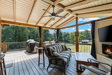 Blairsville, GA 30512 Union County