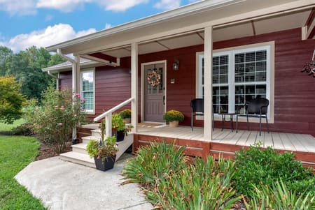Clarkesville, GA 30523 Habersham County