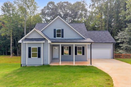 Royston, GA 30662 Hart County