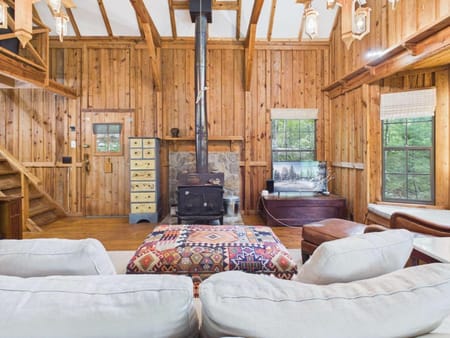 Lakemont, GA 30552 Rabun County