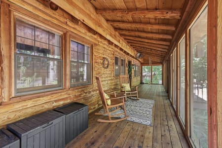 Toccoa, GA 30577 Stephens County