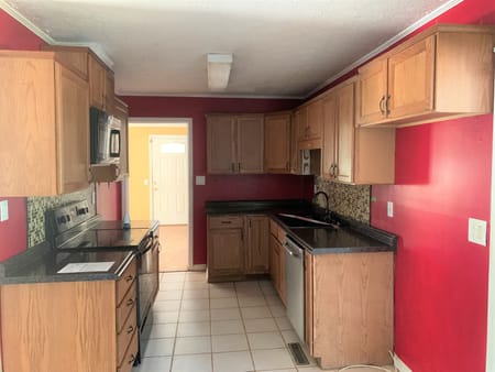 Toccoa, GA 30577 Stephens County