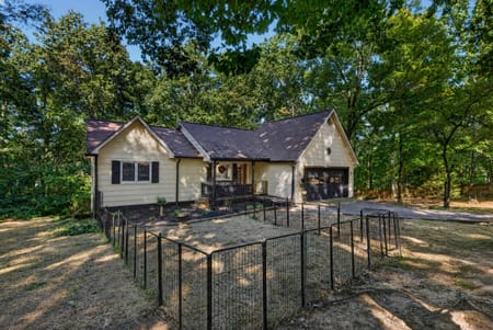 Cleveland, GA 30528 White County