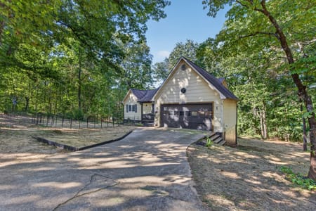 Cleveland, GA 30528 White County