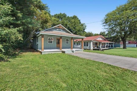 Waleska, GA 30183 Cherokee County