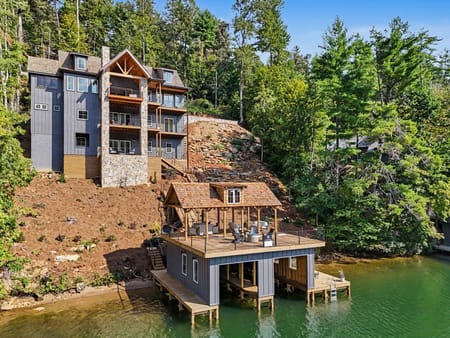 Lakemont, GA 30552 Rabun County