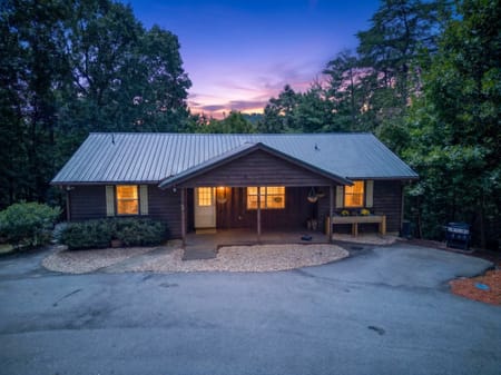 Tiger, GA 30576 Rabun County