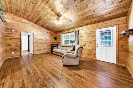 Tiger, GA 30576 Rabun County