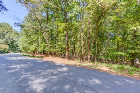Hoschton, GA 30548 Jackson County
