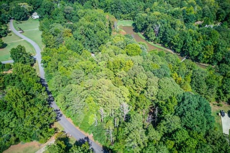 Hoschton, GA 30548 Jackson County