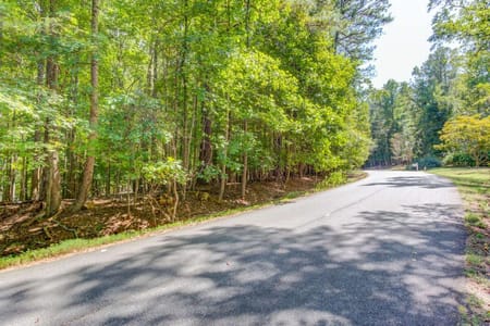 Hoschton, GA 30548 Jackson County