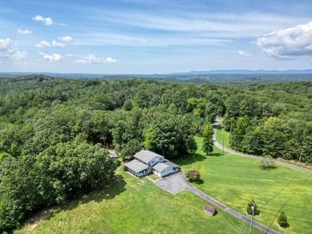 Ellijay, GA 30536 Gilmer County
