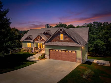 Clarkesville, GA 30523 Habersham County