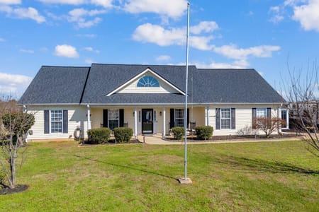 Winder, GA 30680 Barrow County