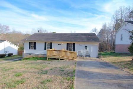 Lula, GA 30554 Hall County