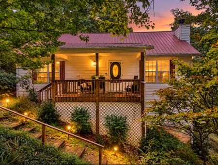 Hiawassee, GA 30546 Towns County