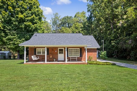 Griffin, GA 30223 Spalding County