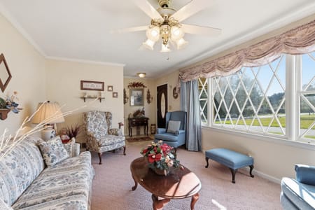 Toccoa, GA 30577 Stephens County