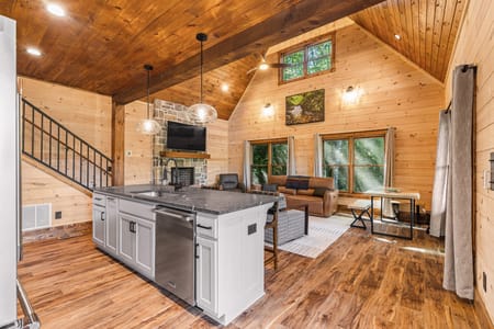 Clarkesville, GA 30523 Habersham County