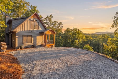 Clarkesville, GA 30523 Habersham County