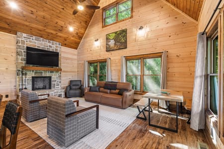 Clarkesville, GA 30523 Habersham County