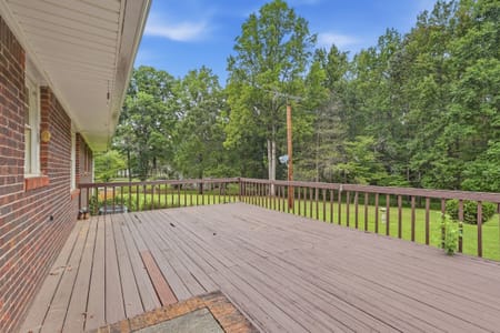 Toccoa, GA 30577 Stephens County