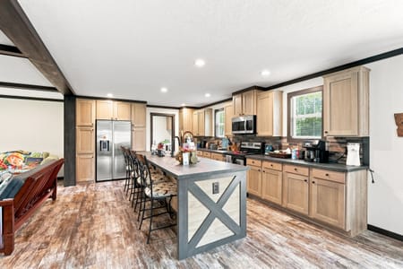 Clarkesville, GA 30523 Habersham County