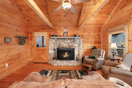Ellijay, GA 30536 Gilmer County