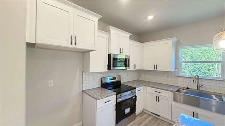 Demorest, GA 30535 Habersham County