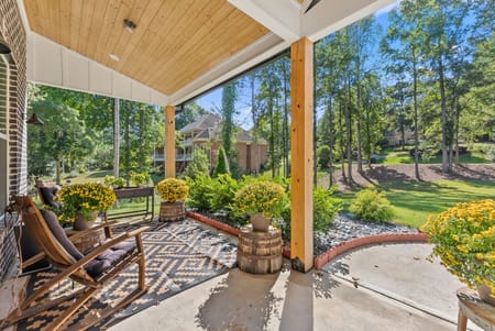 Hoschton, GA 30548 Barrow County