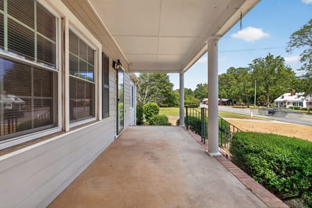 Hartwell, GA 30643 Hart County