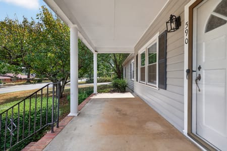 Hartwell, GA 30643 Hart County