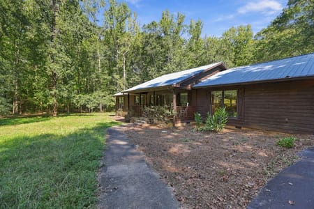 Hogansville, GA 30230 Troup County