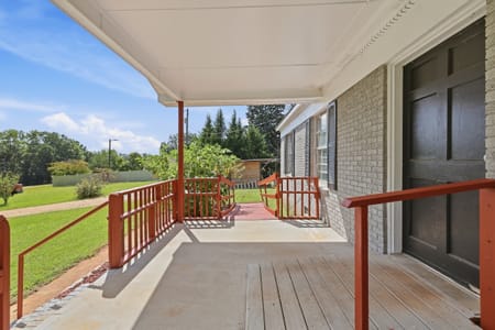 Toccoa, GA 30577 Stephens County