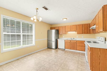 Statham, GA 30666 Barrow County
