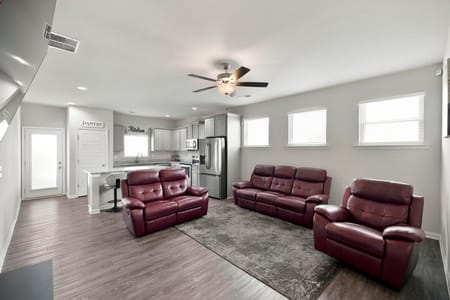 Warner Robins, GA 31093 Houston County