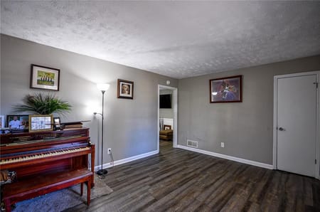 Winder, GA 30680 Barrow County